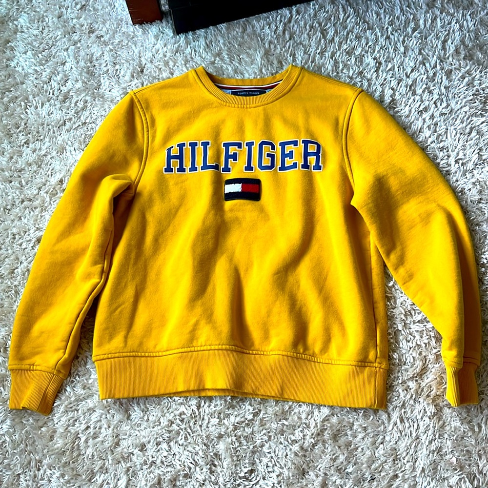 Yellow crew neck